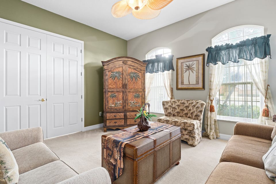 Sitting Room (Bedroom 5 on the floorplan)