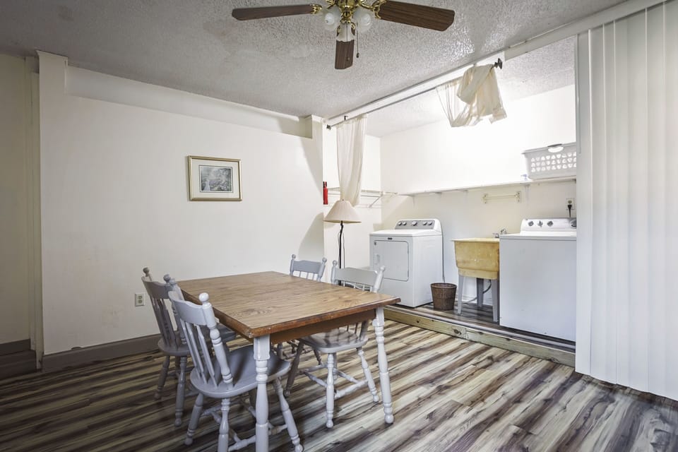 laundry room with table