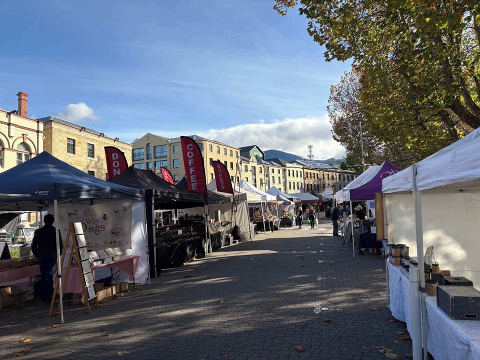 10 minute walk or 2 minute drive down to the Salmanca Markets held every Saturday great food,shopping and entertainment