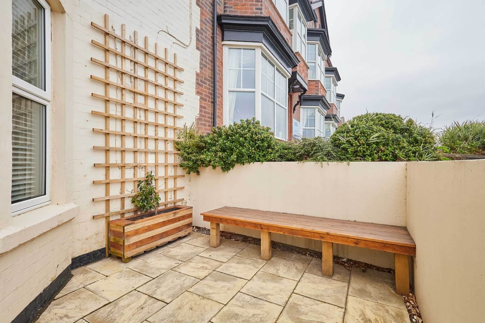 Smuggler's Rest, Saltburn-by-the-Sea - Host & Stay