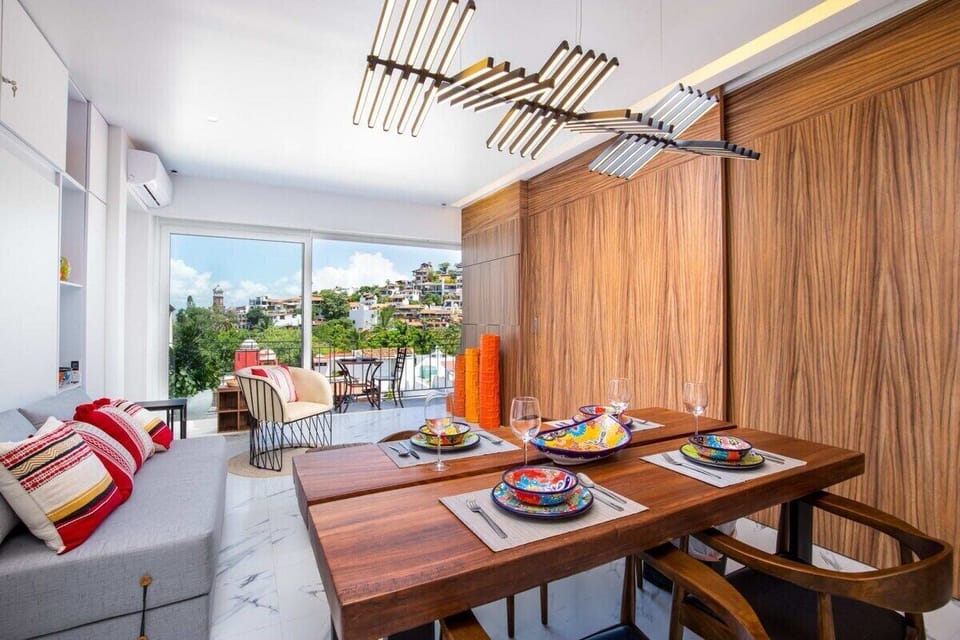 Dining area and view North of the city.