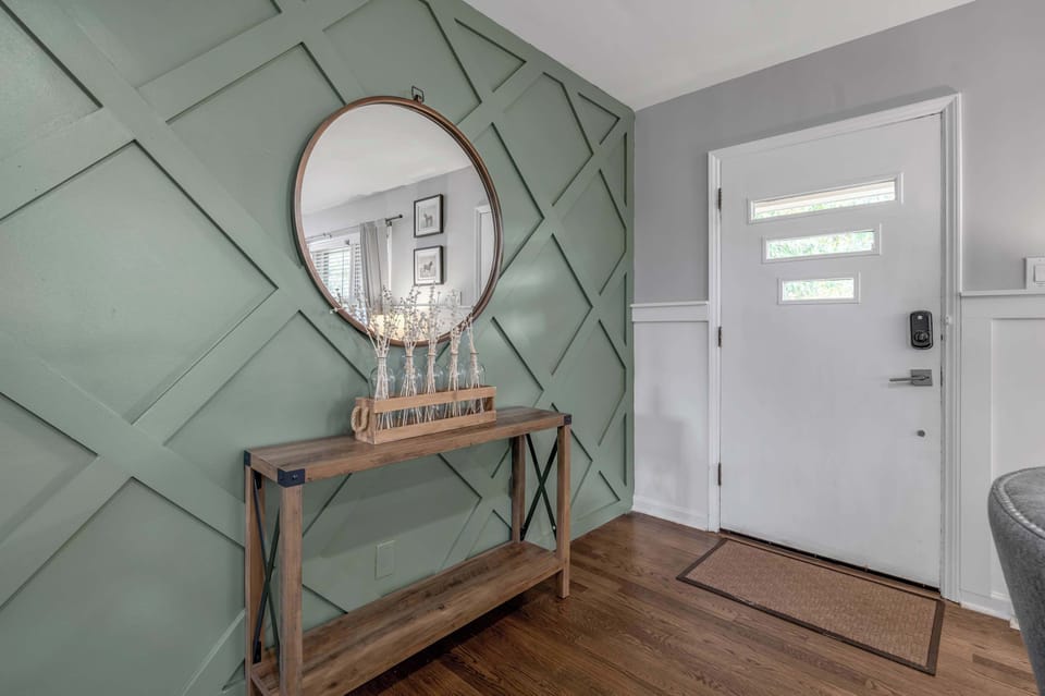 Tap the code, swing the front door open, and walk straight into the bright heart of the home — self check-in means you' re settled in minutes, any hour you arrive.
