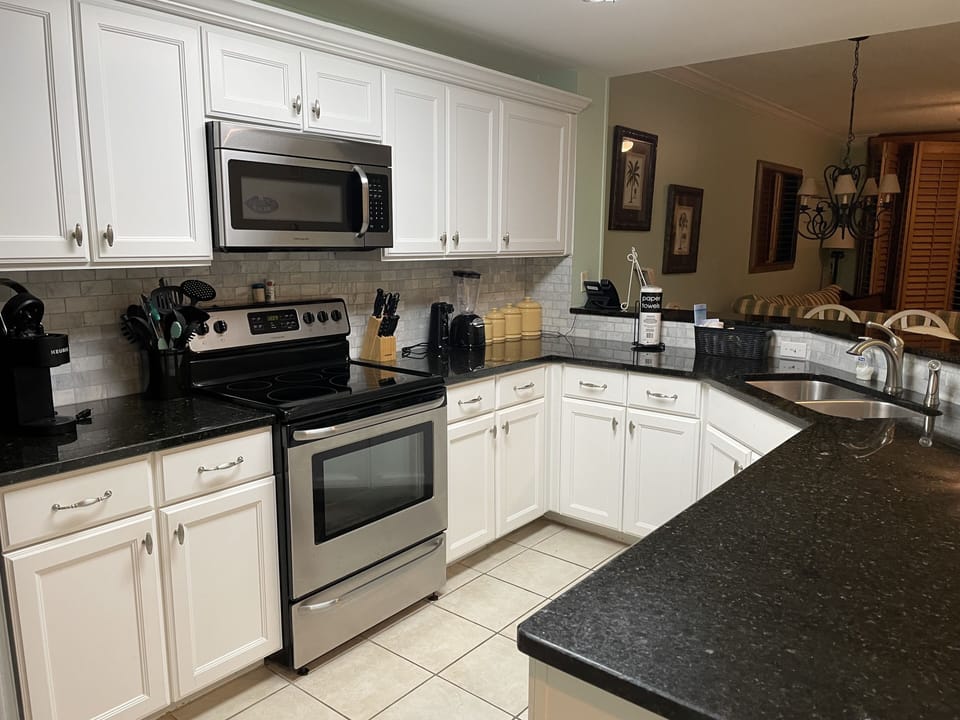 Large kitchen. Lots of cabinet space, lots of counter space…