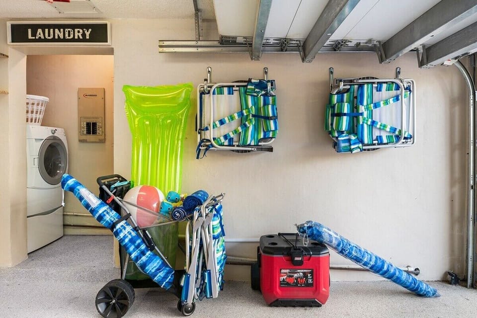 We provide all of the pool/beach essentials including a beach cart, floats, 2 umbrellas, 6 beach chairs, a cooler, beach towels, and a sand mat.