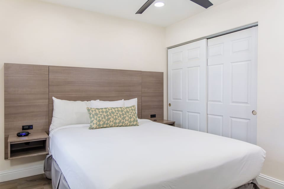 Unit with 1 King bed in the Primary Bedroom  and 1 Queen bed in the Guest Bedroom