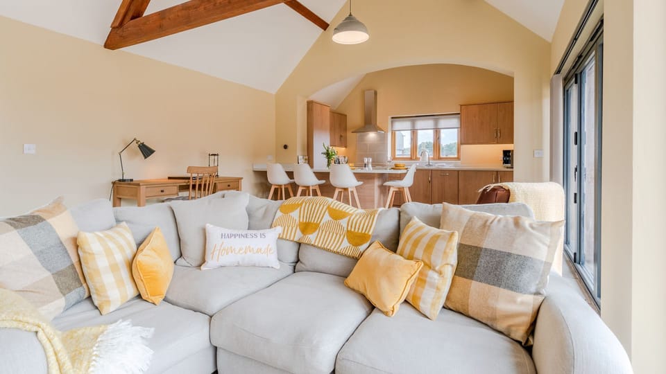 Living Area, Swifts Retreat, Bolthole Retreats