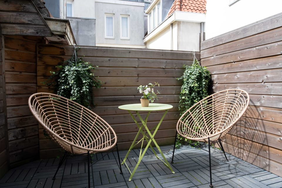 Outdoor seating area