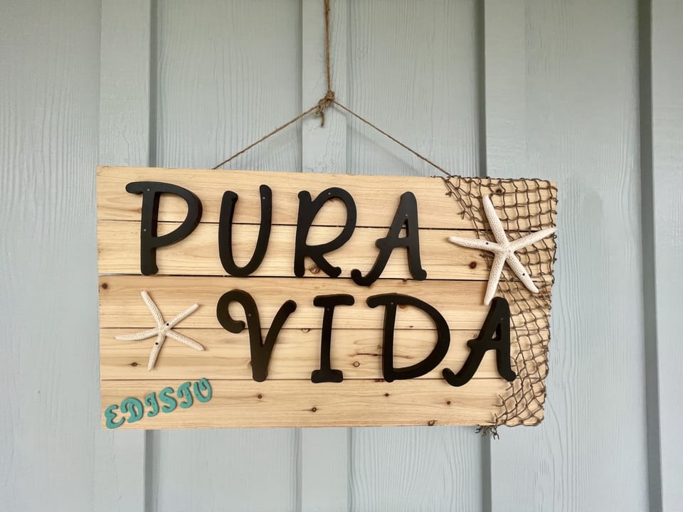 A Pura Vida