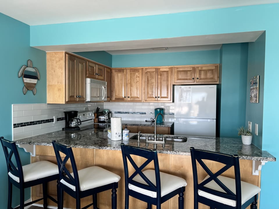 Kitchen barstools