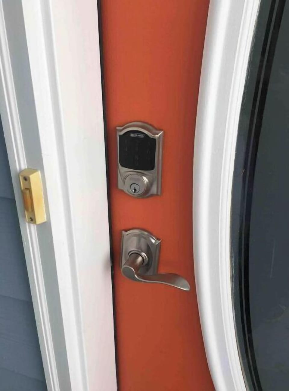 Entry to Precious Paradise 