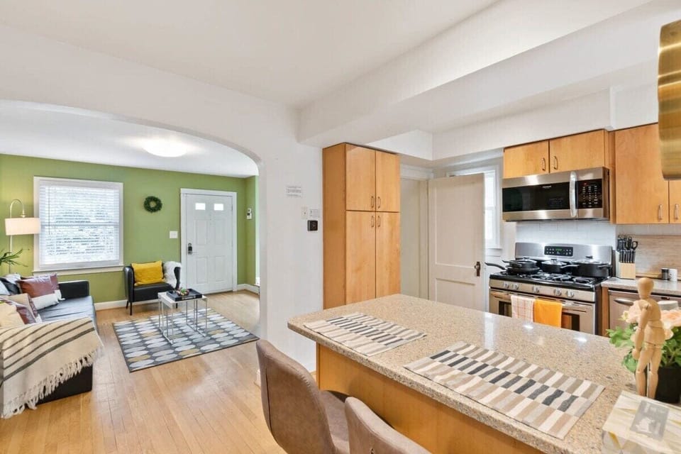 kitchen and island!
