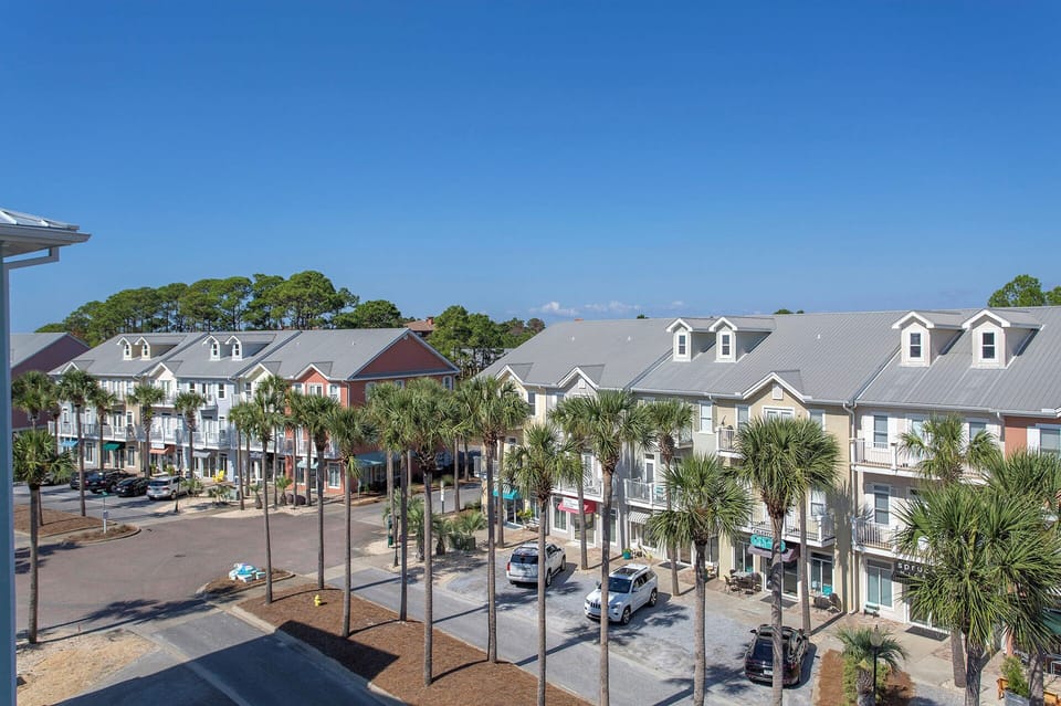 21-Gulf-Place-Residences-308-Shops