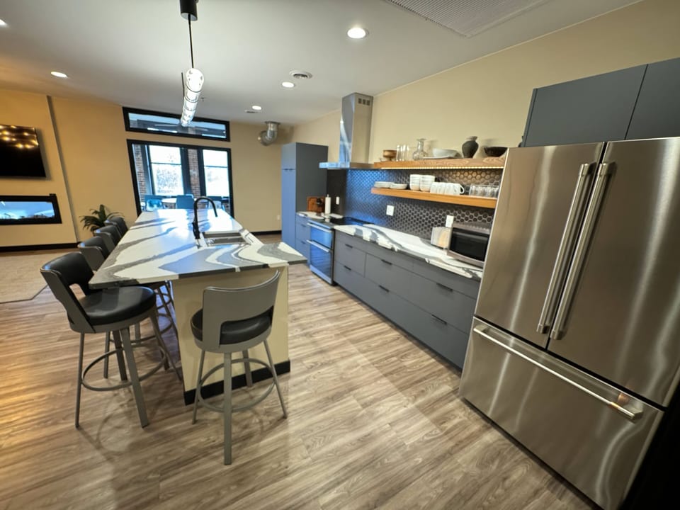 Fully equipped kitchen with double oven, pots and pans, crockpot, blender, etc.