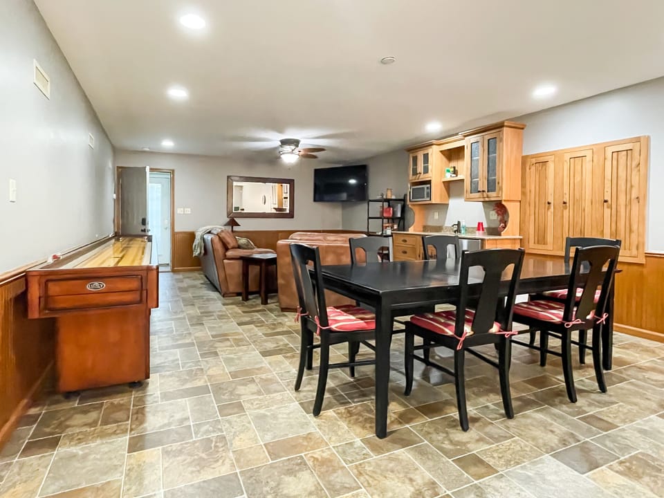 Game Room INCLUDED with the Bees Knees