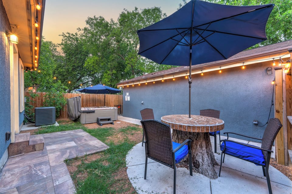 Private fence with hot tub 