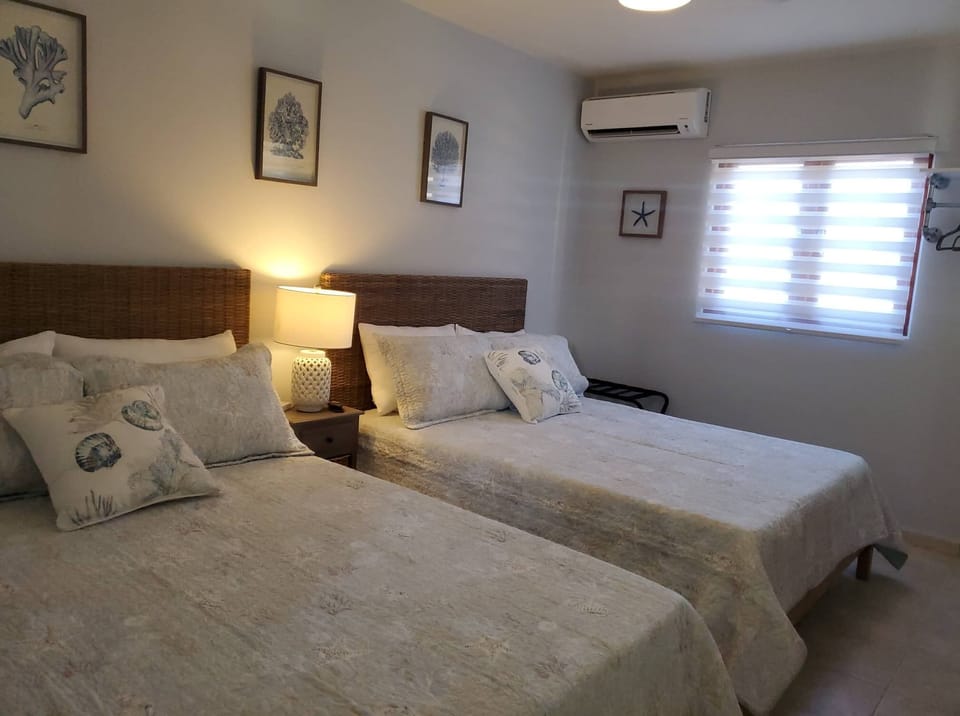 Guest Room #3, Situated in our private guest cottage. Right in the backyard! 