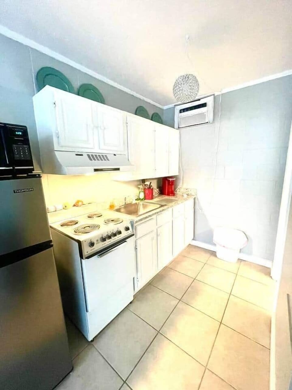Fully equipped kitchen