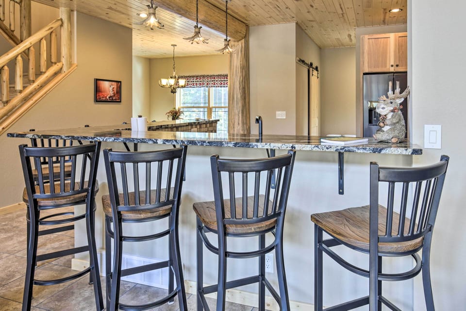 Kitchen | Fully Equipped | Cooking Basics