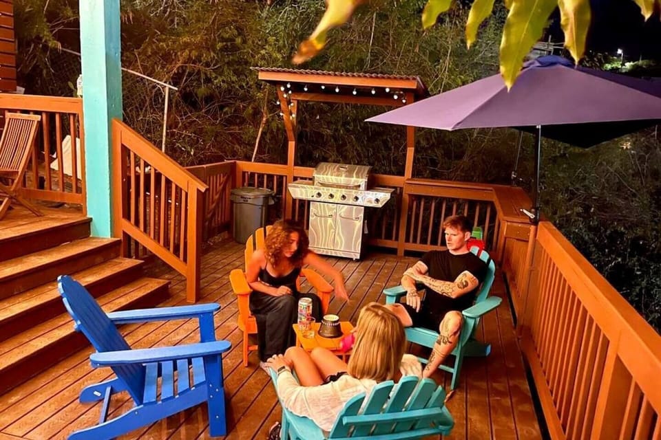 Shared Patio and Grilling Area (2)