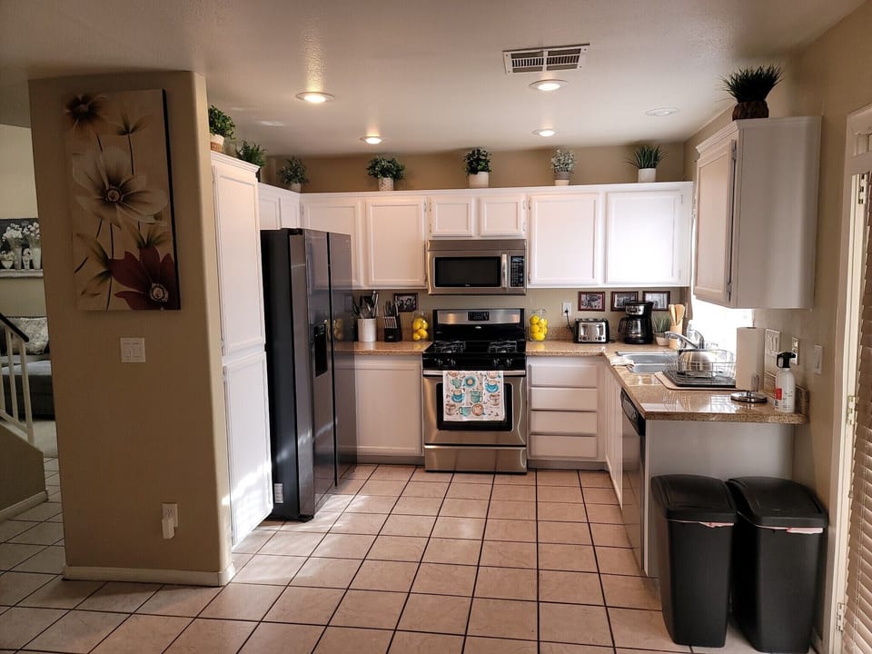 Gorgeous beautiful kitchen 