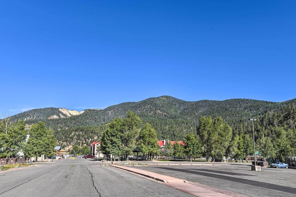 Mountain Views | Walking Distance to Main Street