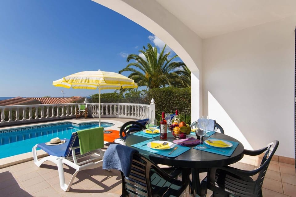 Villa Girasol image