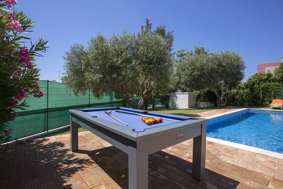 Villa Emilio Pequena image