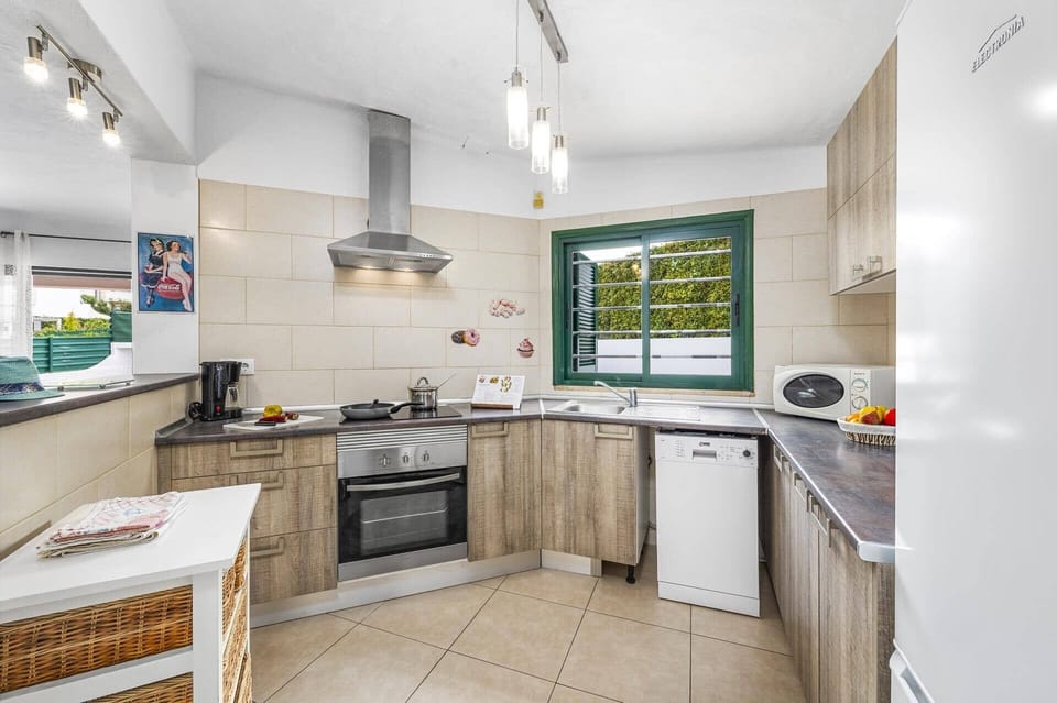 Villa Lilly image