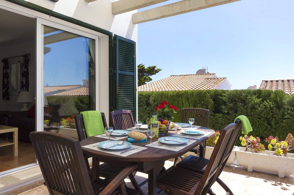 Villa Leander image