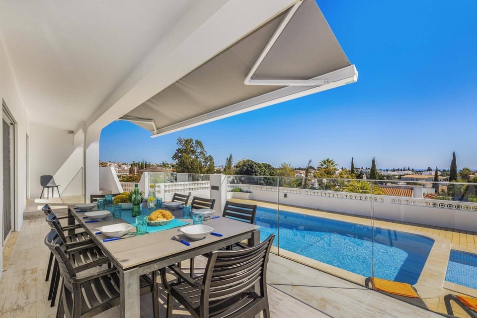 Villa Farol image
