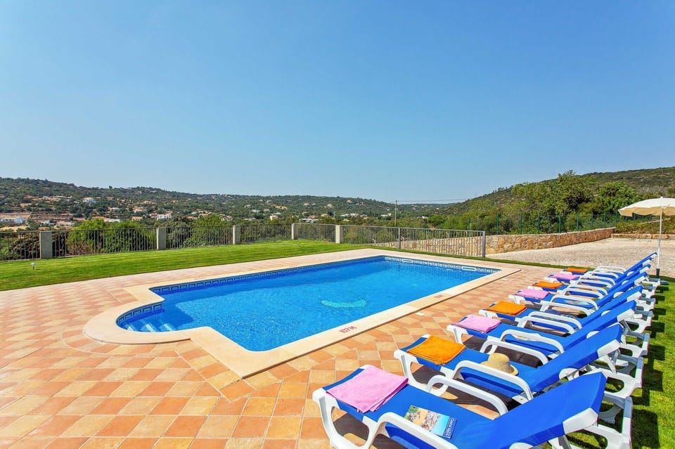 Villa Ribeiro Tomas image