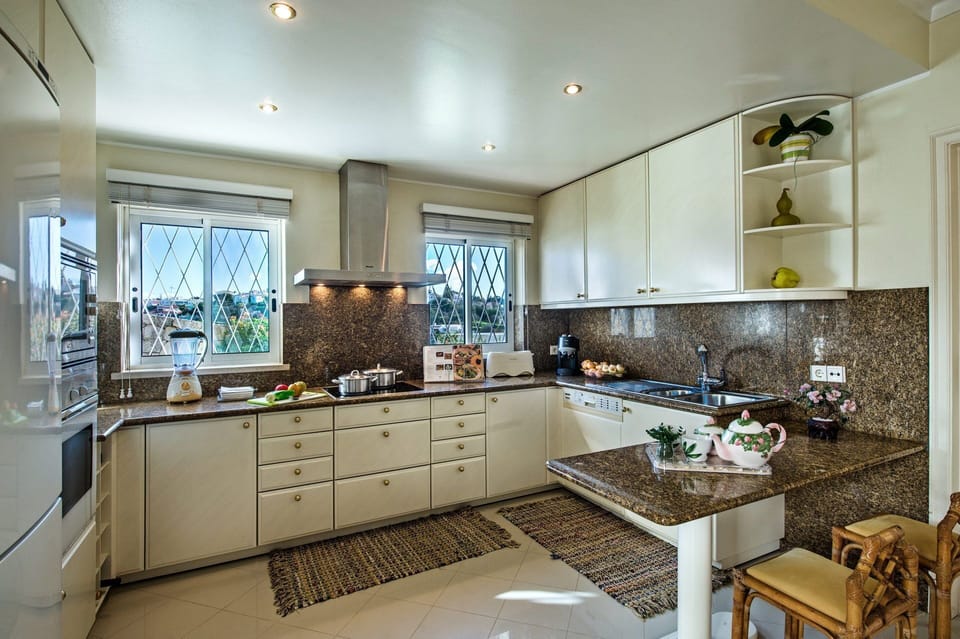 Villa Tess image