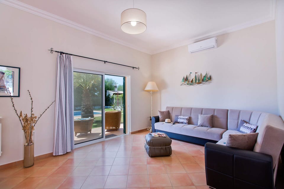 Villa Celia image