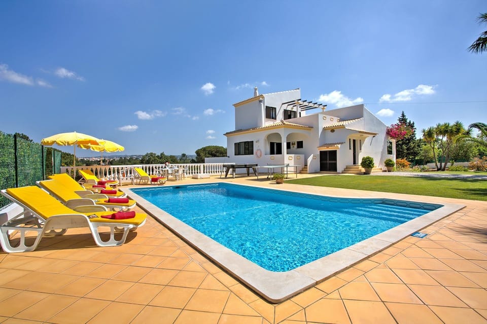 Villa Candida image