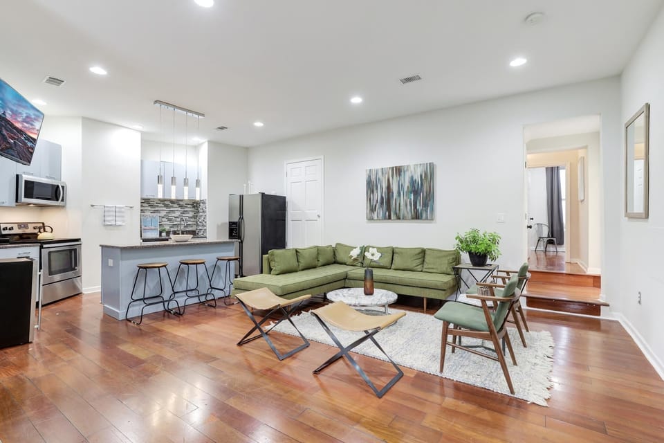 Kitchen/Living/Dining room