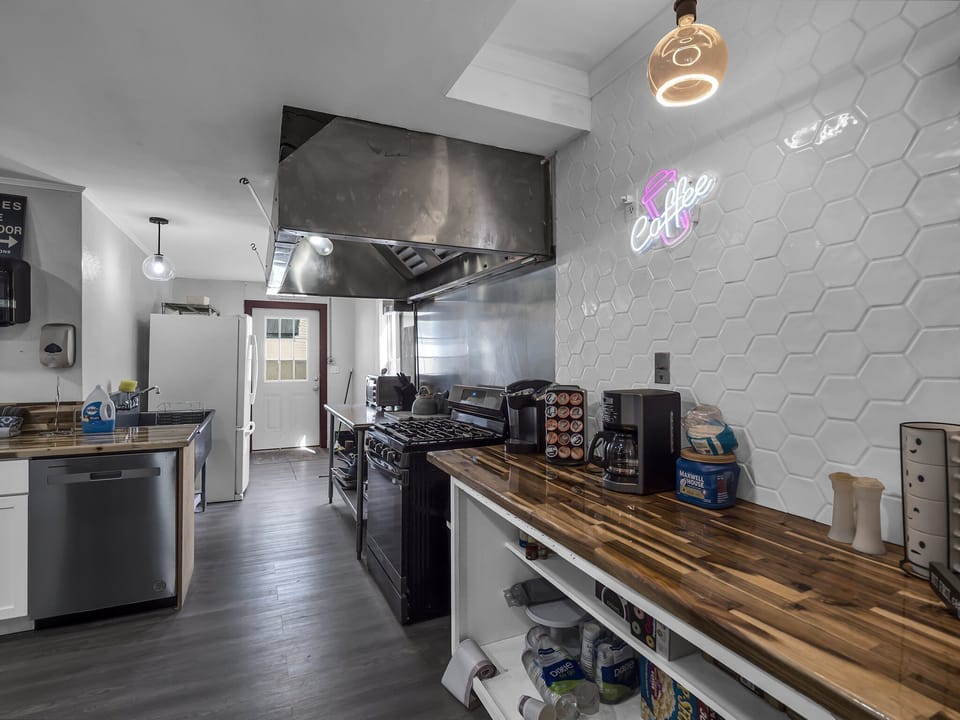 Private kitchen