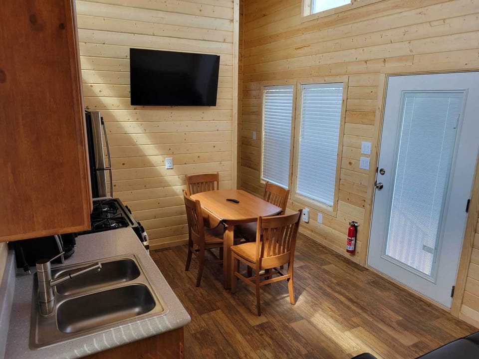 Living Room/Kitchen
