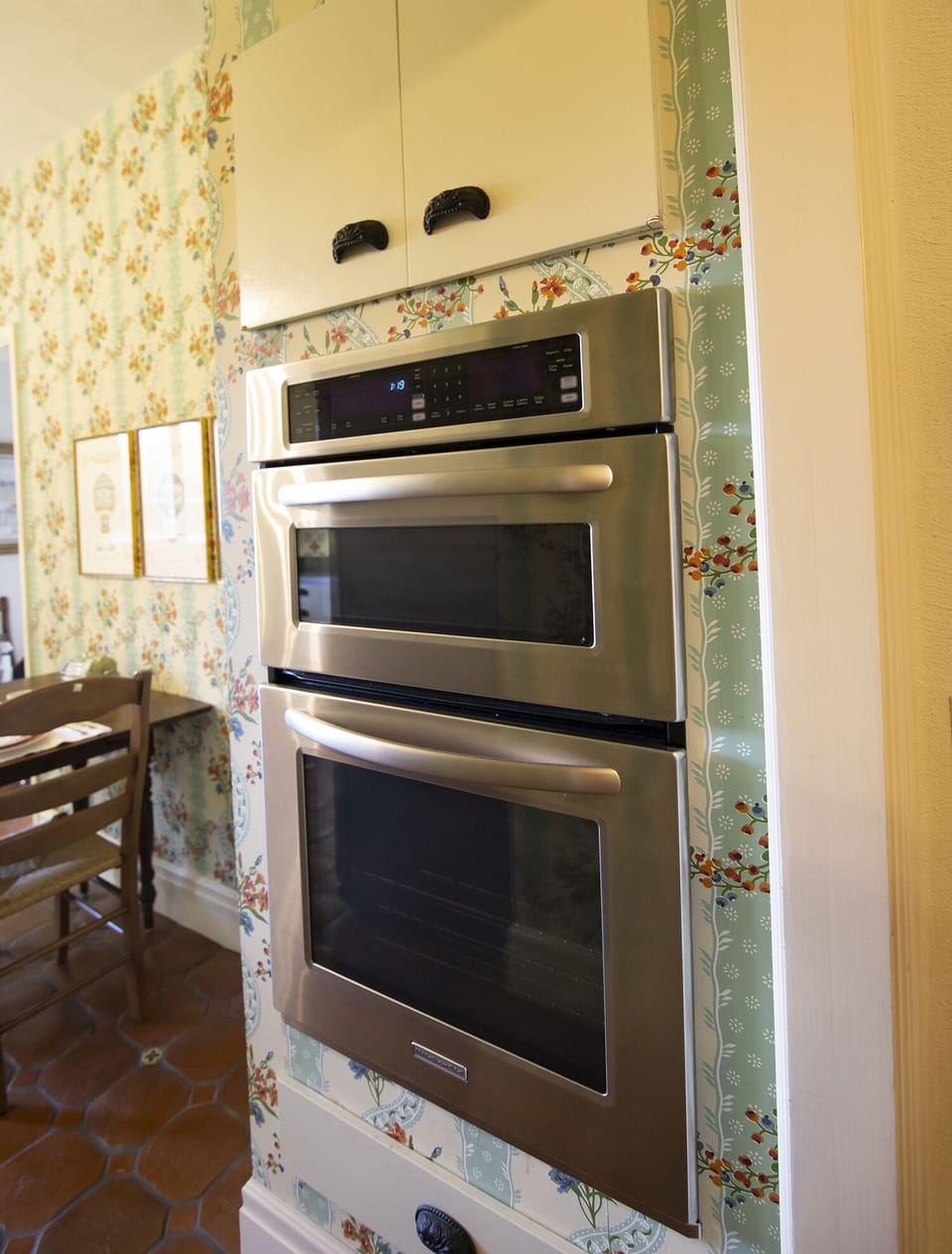 Large oven with combination convection/microwave above