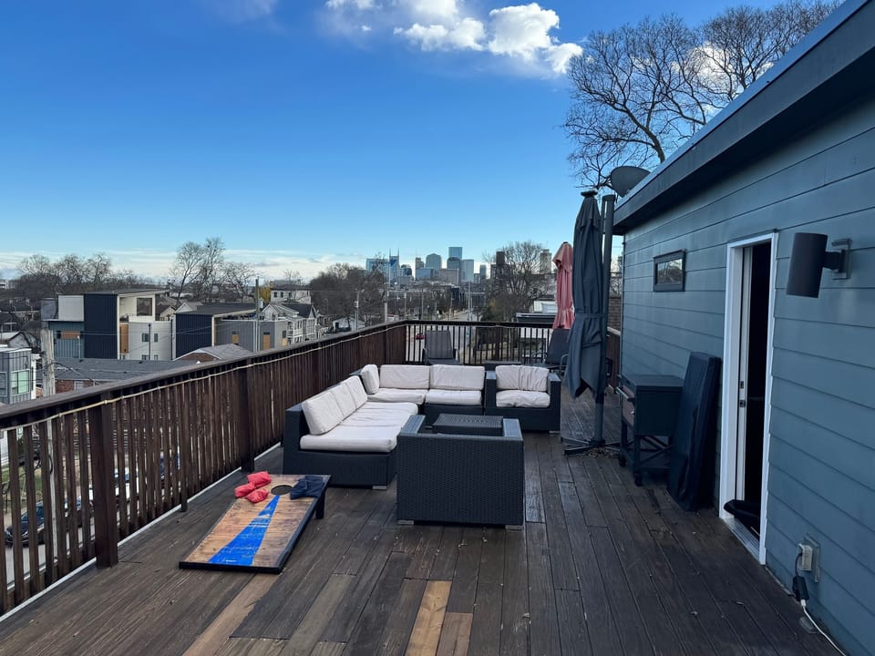 View, Firepit, Sun & Lounge Chairs
