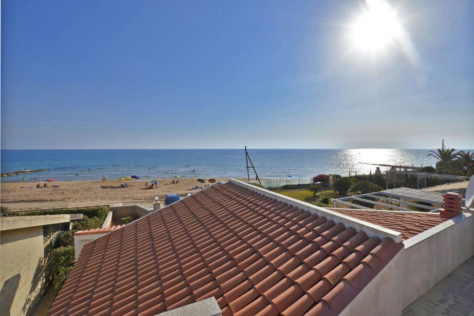 View from the solarium up the roof