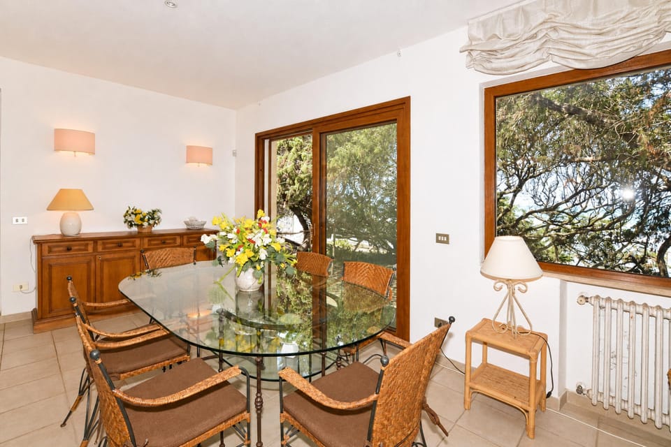 Living and dining room