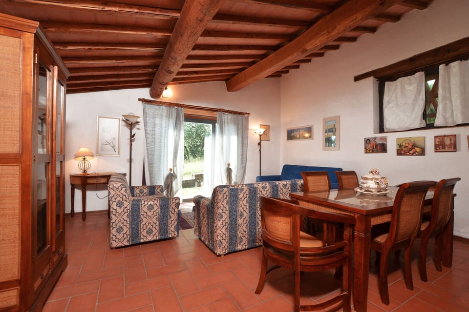 The living-room in the dependance