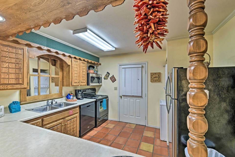 Kitchen | 1st Floor