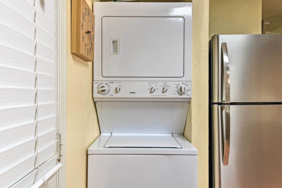 Laundry Area | 1st Floor