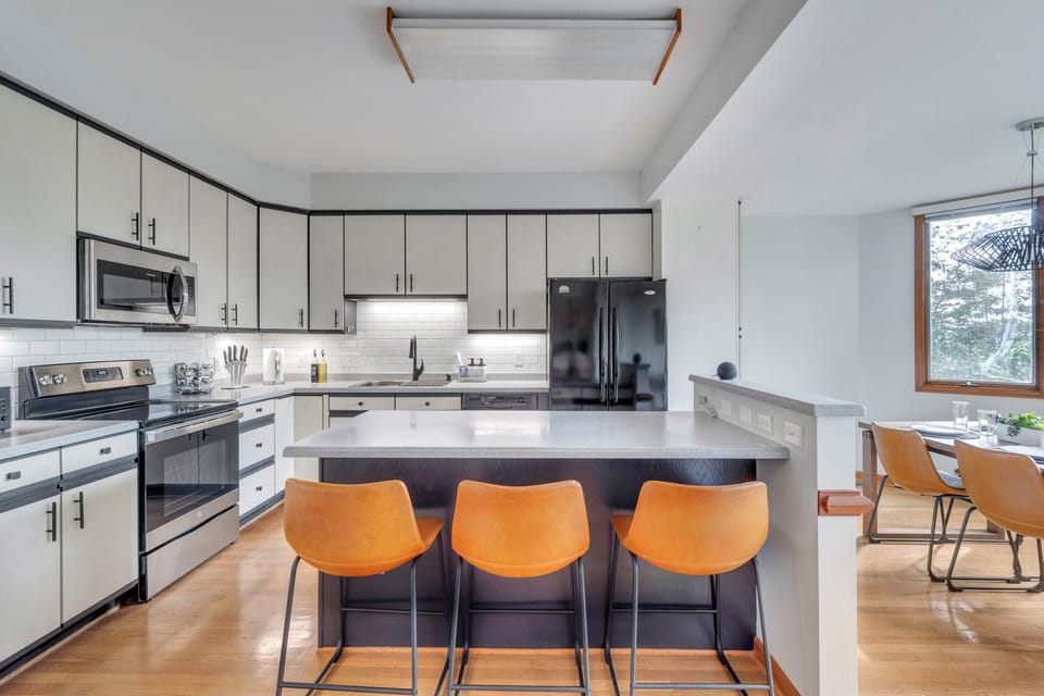 Fully equipped kitchen for all your needs