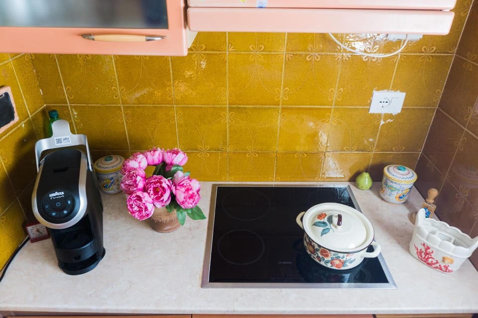 Kitchen area