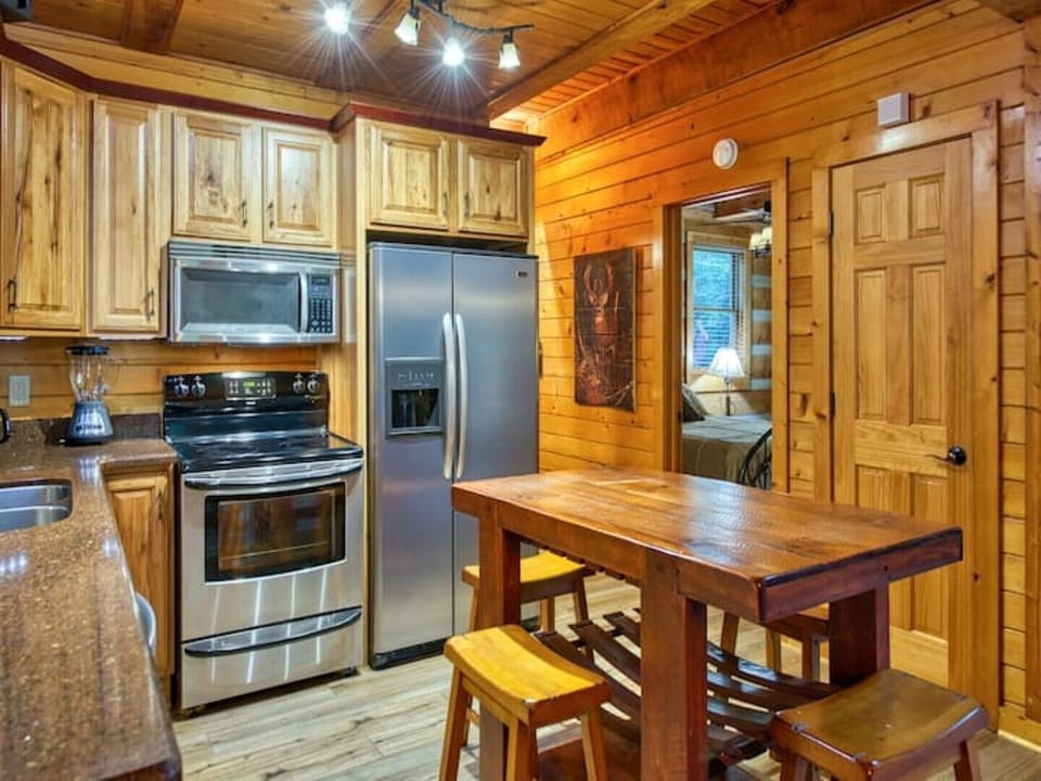 Kitchen with every appliance you could want to make your delicious gourmet meals