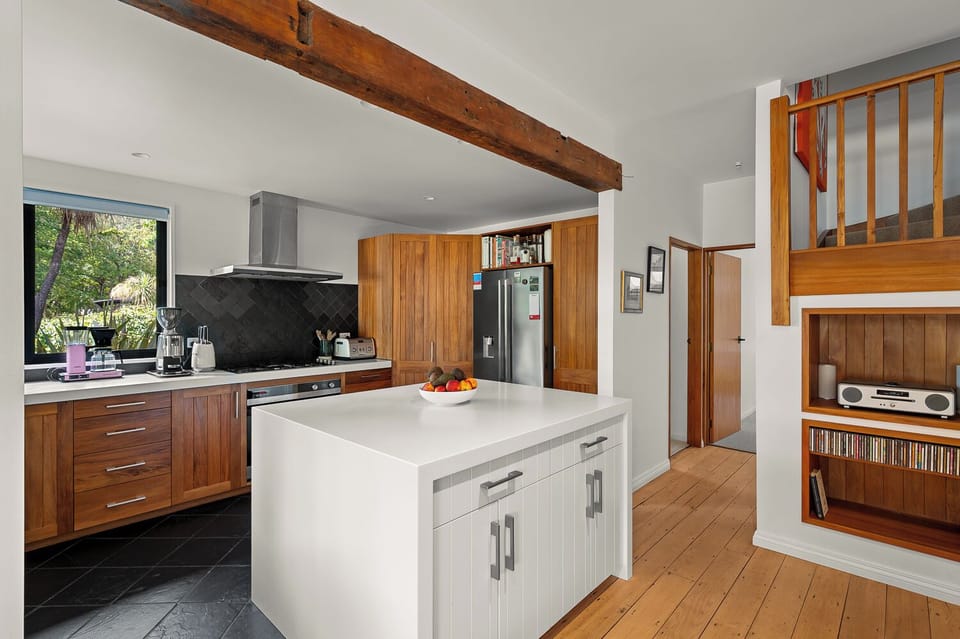 Kitchen (2)