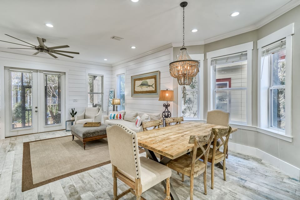 1st Floor Dining & Living Area