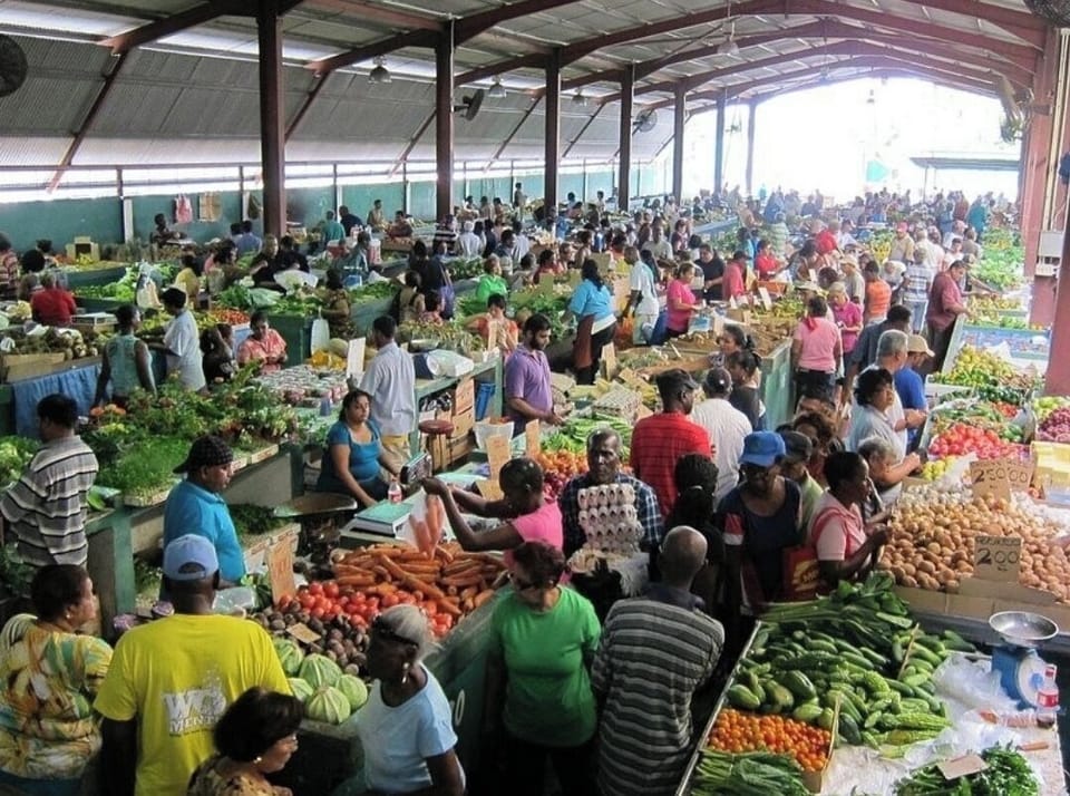 Tunapuna Market - 20 min away.